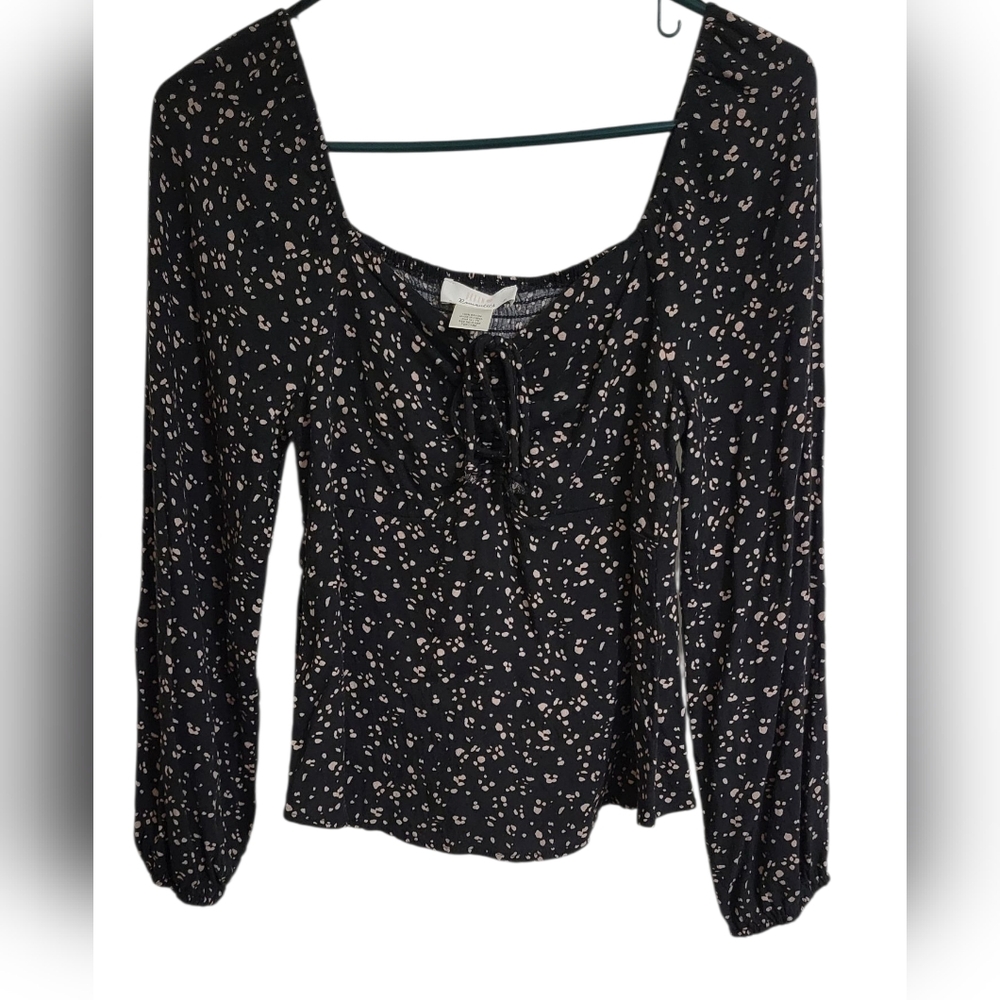 URBAN Romantics Women's Long Sleeve Shirt